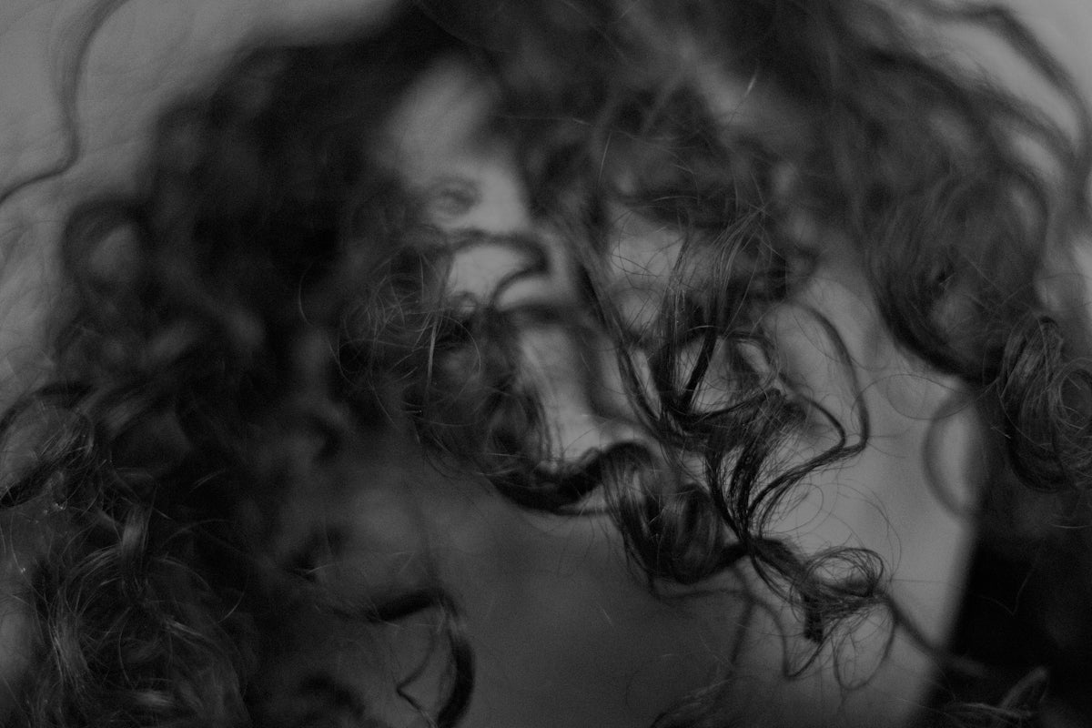 Historical Innovations That Have Shaped Curly Hair Care Practices
