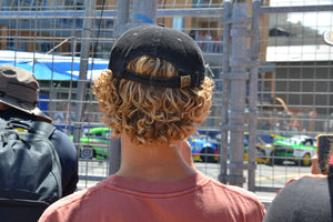 Why Humidity Affects Curly Hair and How to Control It